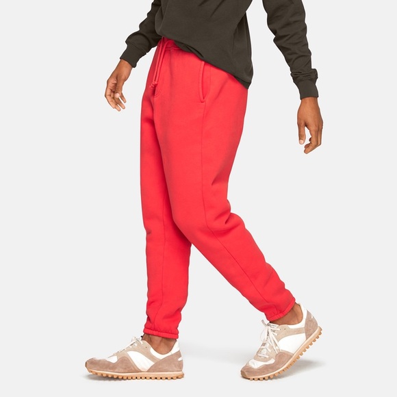 Outdoor Voices Nimbus Sweatpants Apple Red - Picture 5 of 8